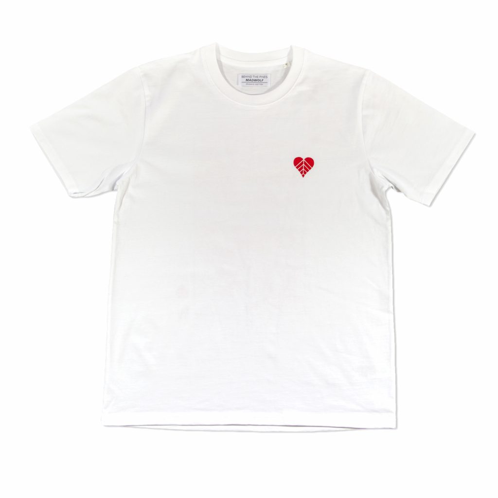 wolf of hearts red t-shirt front